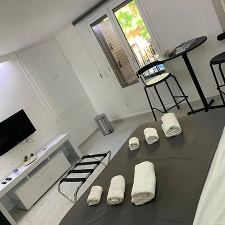 Rossella's Bed and breakfast 4*